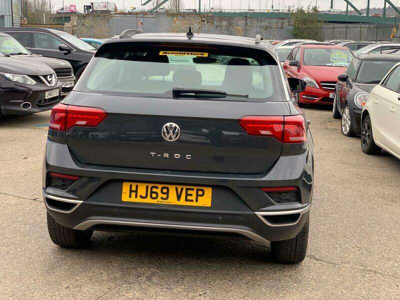 2019 VOLKSWAGEN T-ROC 2019 VOLKSWAGEN T-ROC