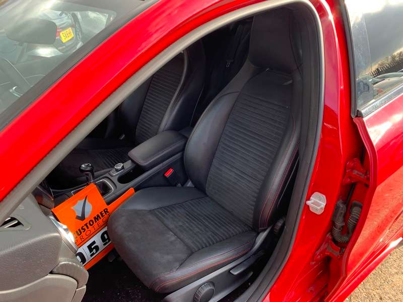 2014 MERCEDES-BENZ A CLASS 2014 MERCEDES-BENZ A CLASS