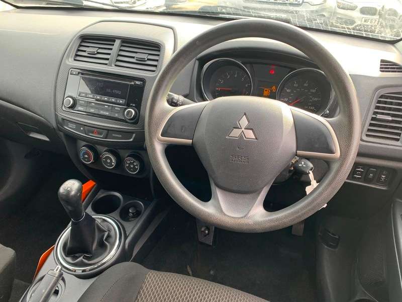 2015 MITSUBISHI ASX 2015 MITSUBISHI ASX