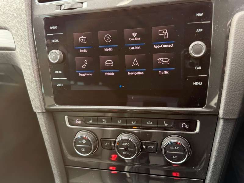 2019 VOLKSWAGEN GOLF 2019 VOLKSWAGEN GOLF