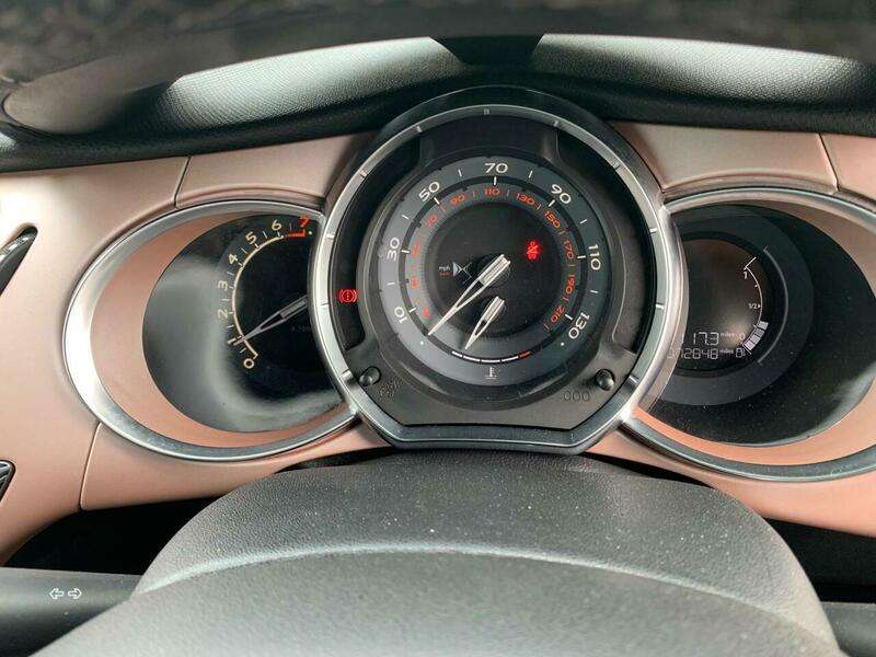 2016 DS AUTOMOBILES 3 2016 DS AUTOMOBILES 3