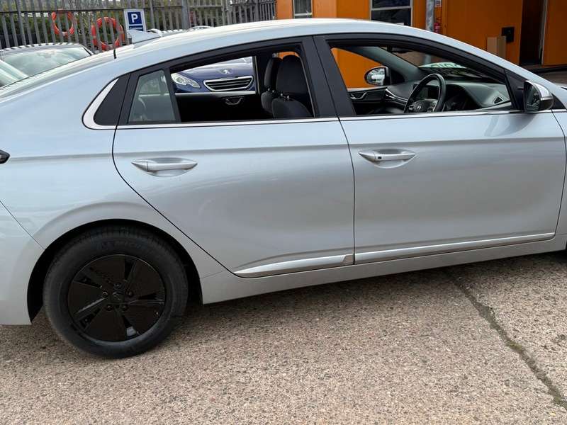 2021 HYUNDAI IONIQ 2021 HYUNDAI IONIQ