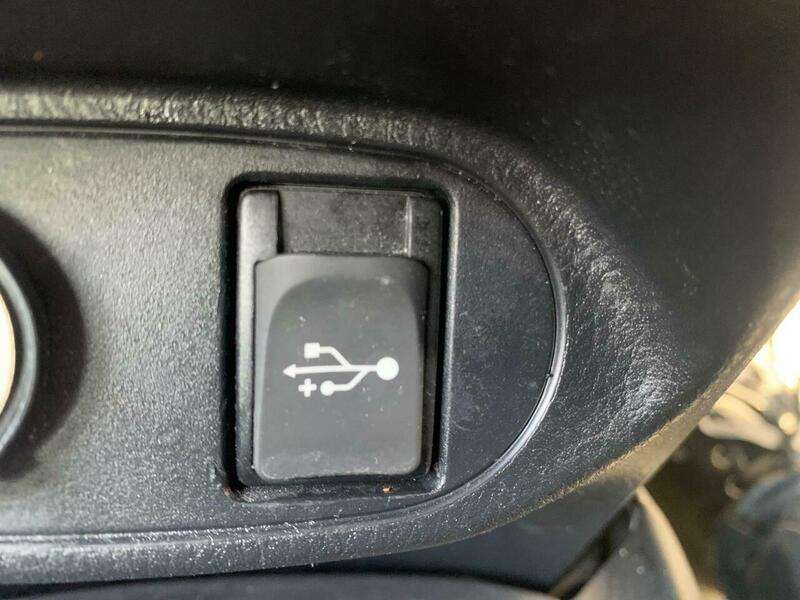 2015 TOYOTA YARIS 2015 TOYOTA YARIS