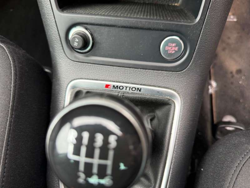 2016 VOLKSWAGEN TIGUAN 2016 VOLKSWAGEN TIGUAN