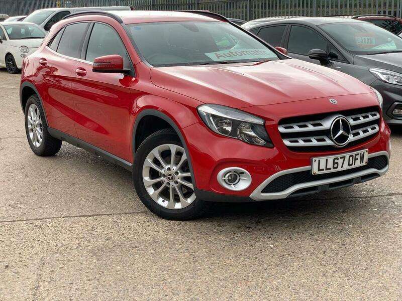 A 2017 MERCEDES-BENZ C CLASS 2.1 GLA200d SE 7G-DCT Euro 6 (s/s) 5dr A 2017 MERCEDES-BENZ C CLASS 2.1 GLA200d SE 7G-DCT Euro 6 (s/s) 5dr