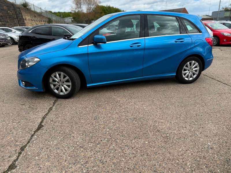 A 2014 MERCEDES-BENZ B CLASS B180 CDI BLUEEFFICIENCY SE A 2014 MERCEDES-BENZ B CLASS B180 CDI BLUEEFFICIENCY SE
