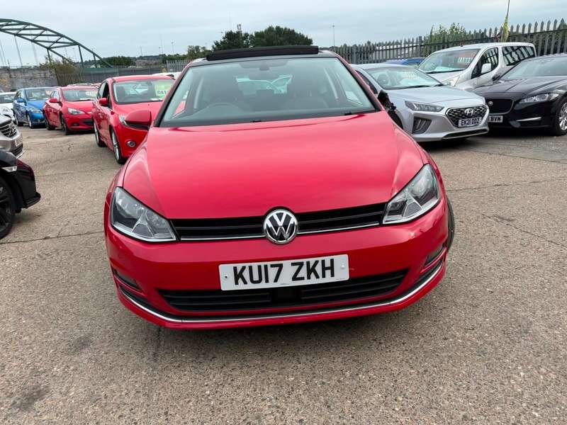 A 2017 VOLKSWAGEN GOLF GT EDITION TDI BLUEMOTION TECHNOLOGY A 2017 VOLKSWAGEN GOLF GT EDITION TDI BLUEMOTION TECHNOLOGY