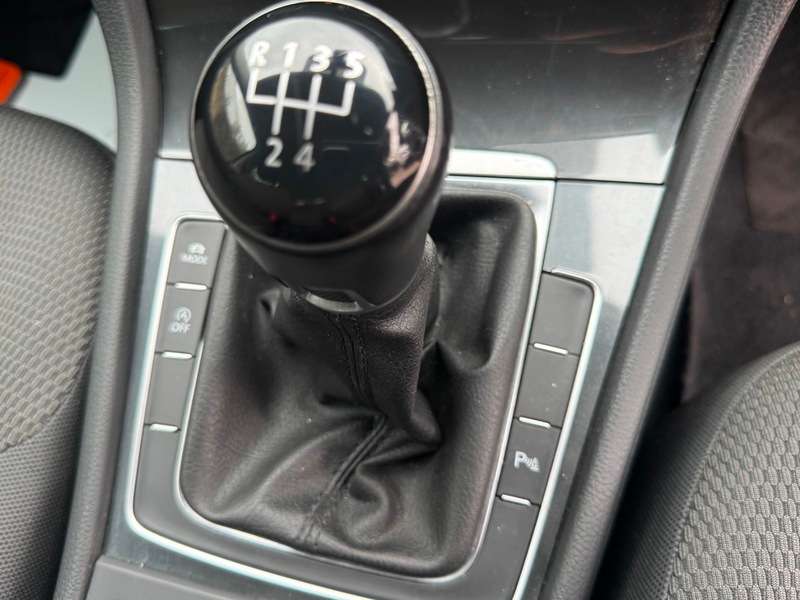 2019 VOLKSWAGEN GOLF 2019 VOLKSWAGEN GOLF