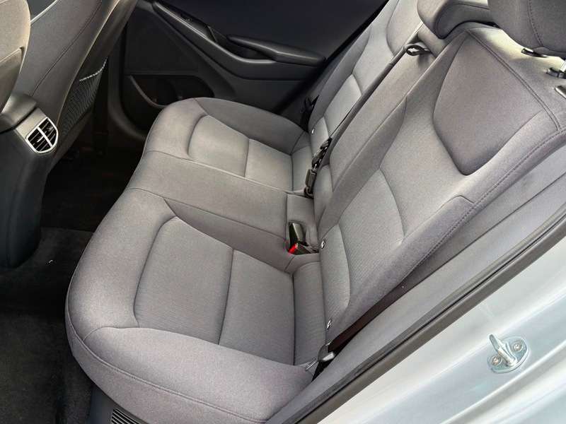 2021 HYUNDAI IONIQ 2021 HYUNDAI IONIQ