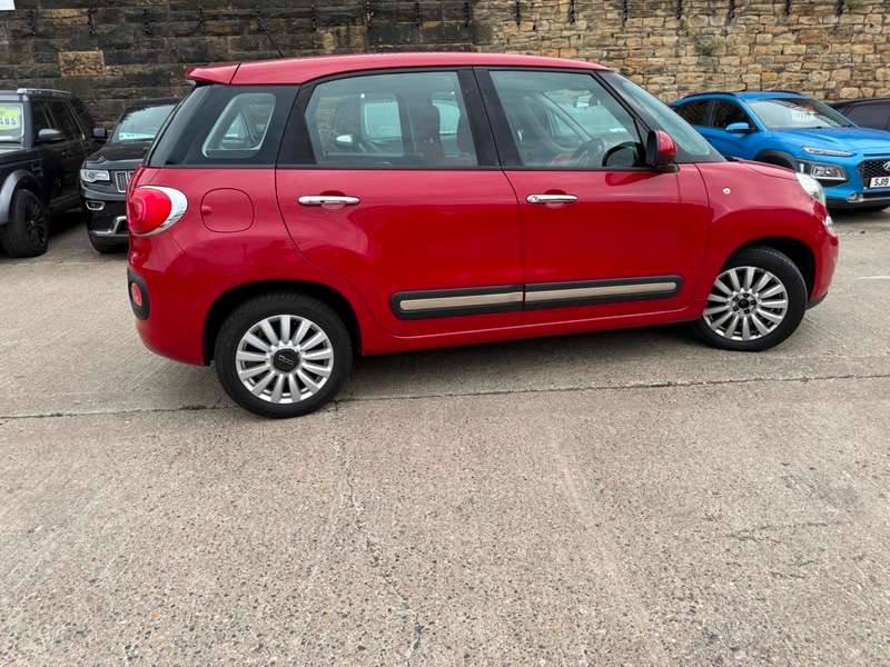 2014 FIAT 500L 2014 FIAT 500L