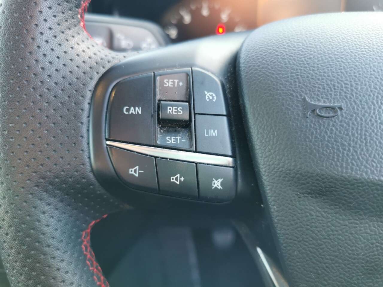 2023 FORD FOCUS 2023 FORD FOCUS