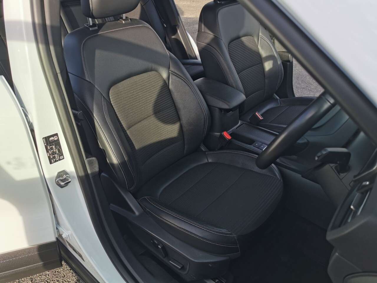 2021 FORD KUGA 2021 FORD KUGA