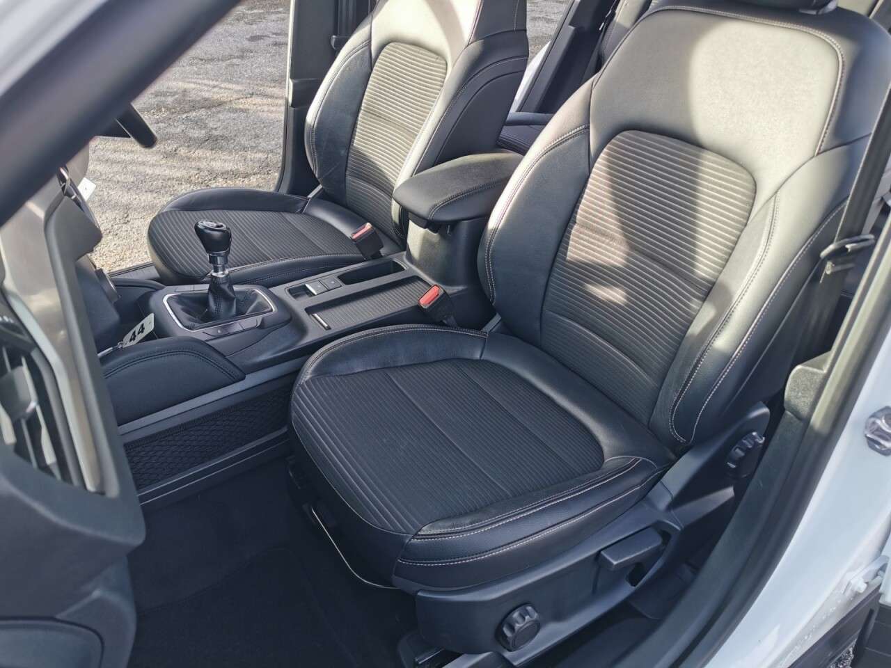 2021 FORD KUGA 2021 FORD KUGA