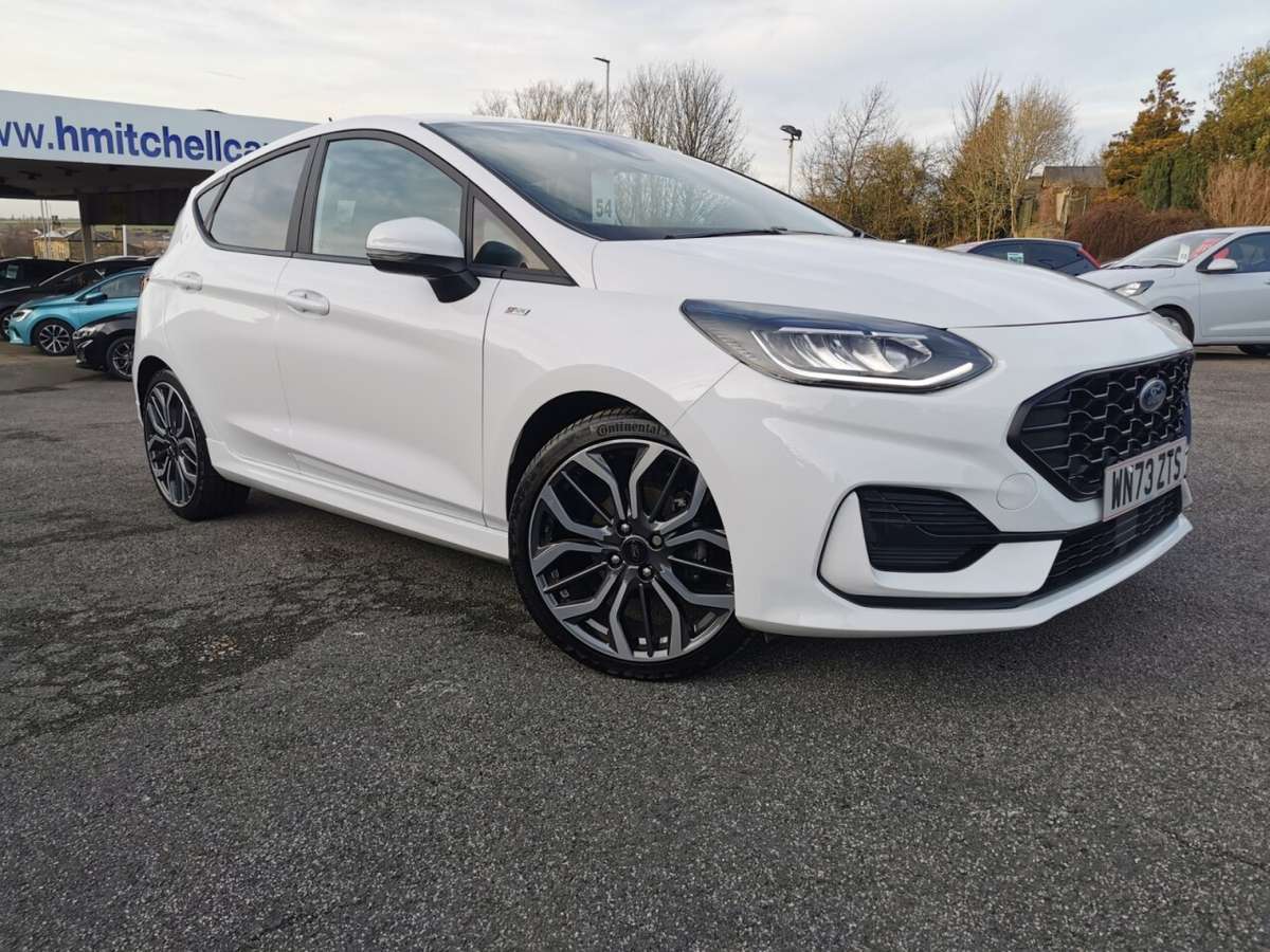Check out this Ford Fiesta 2023 Hybrid Electric Manual