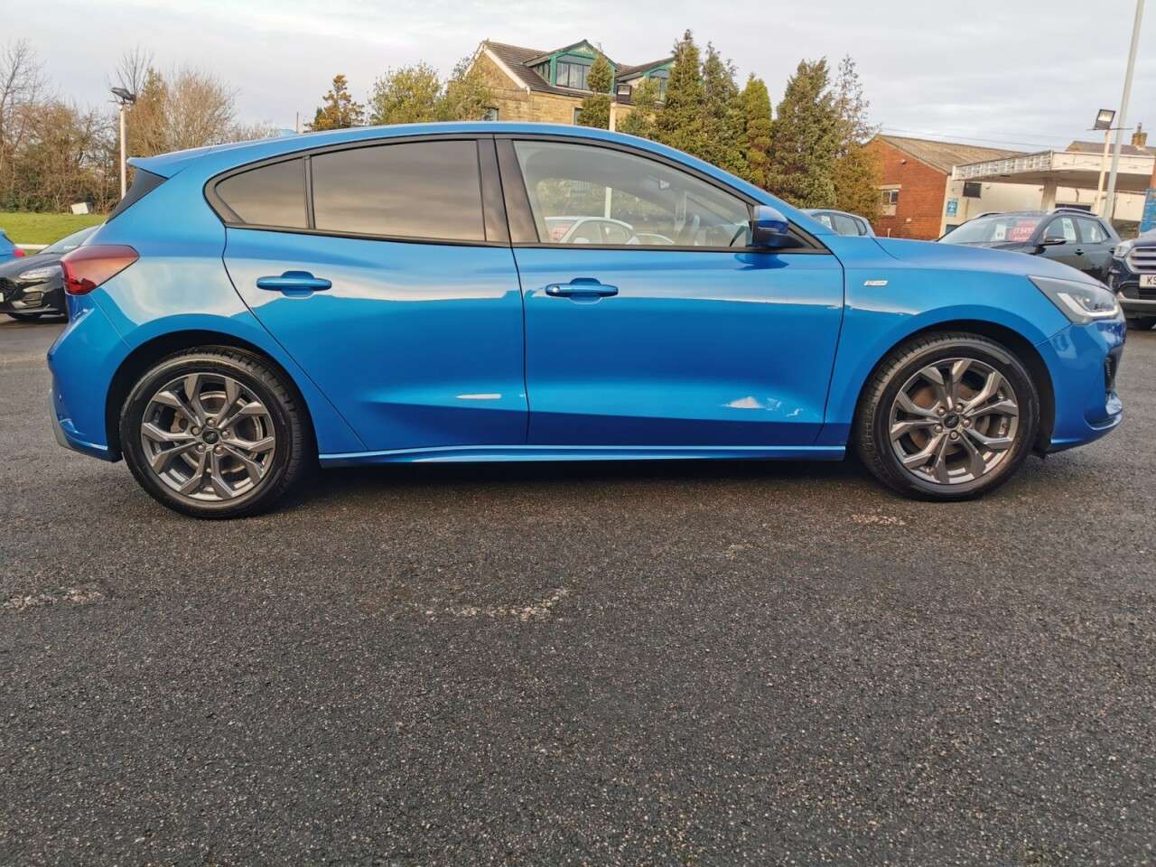 2022 FORD FOCUS 2022 FORD FOCUS