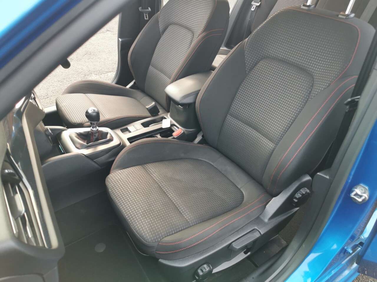 2022 FORD FOCUS 2022 FORD FOCUS