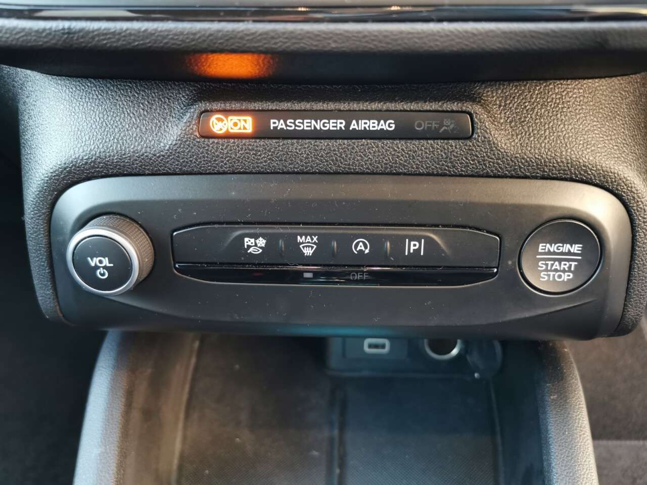 2022 FORD FOCUS 2022 FORD FOCUS