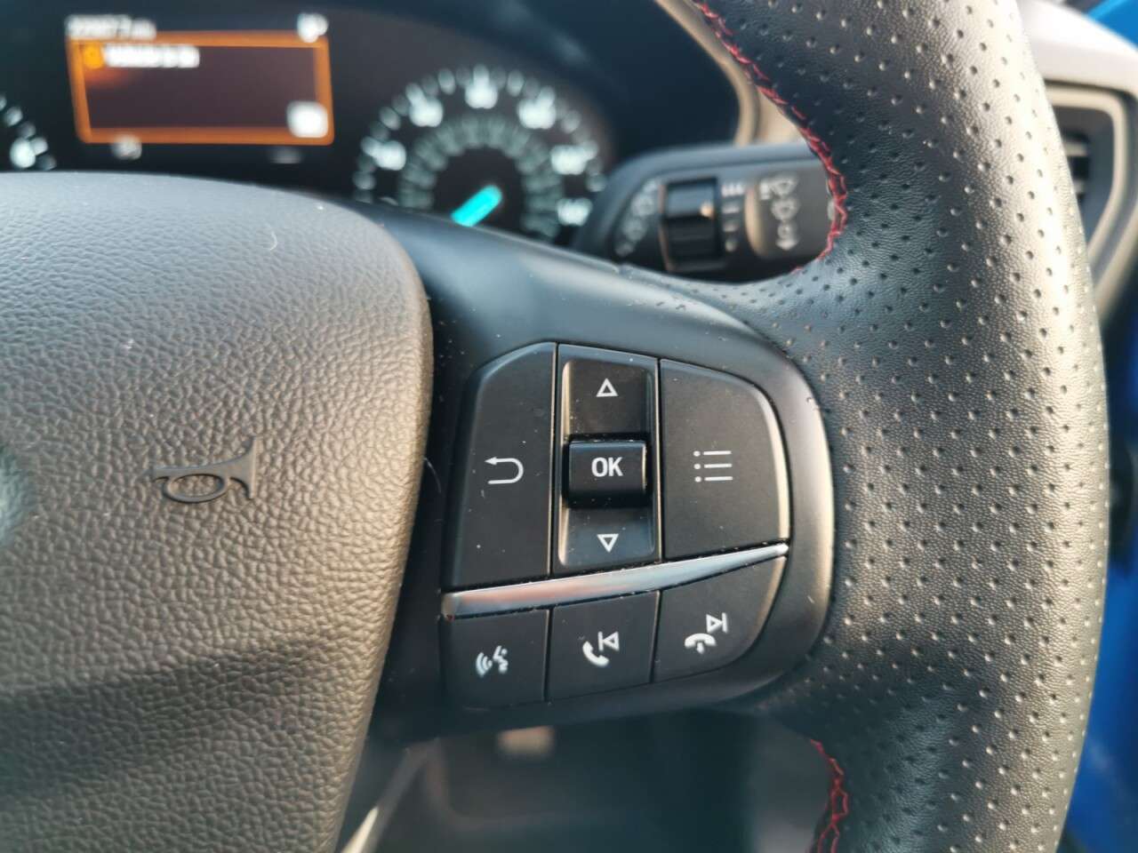 2022 FORD FOCUS 2022 FORD FOCUS