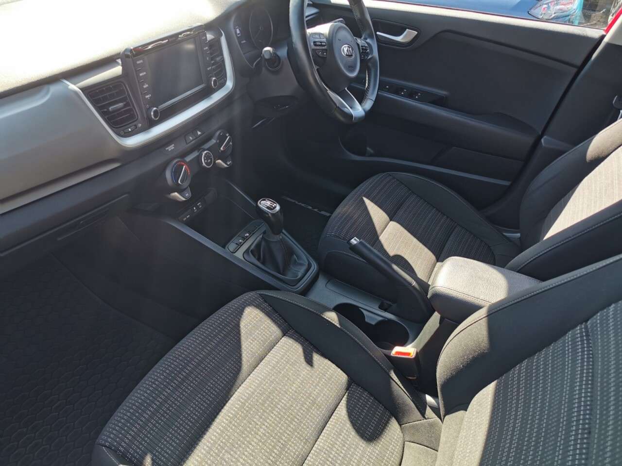 2019 KIA STONIC 2019 KIA STONIC