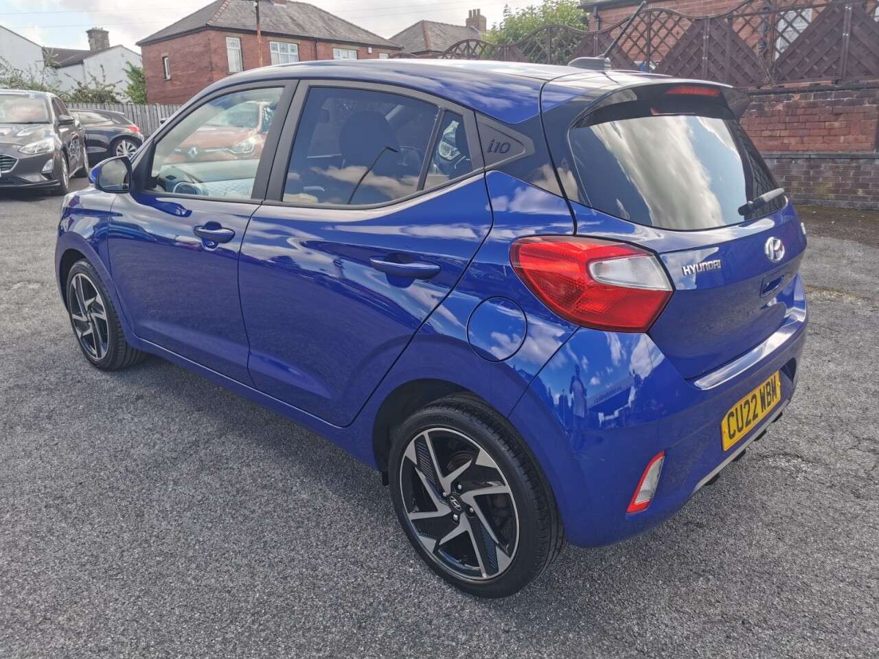 A 2022 HYUNDAI I10 1.2 Premium Hatchback 5dr Petrol Manual Euro 6 (s/s) (84 ps) A 2022 HYUNDAI I10 1.2 Premium Hatchback 5dr Petrol Manual Euro 6 (s/s) (84 ps)