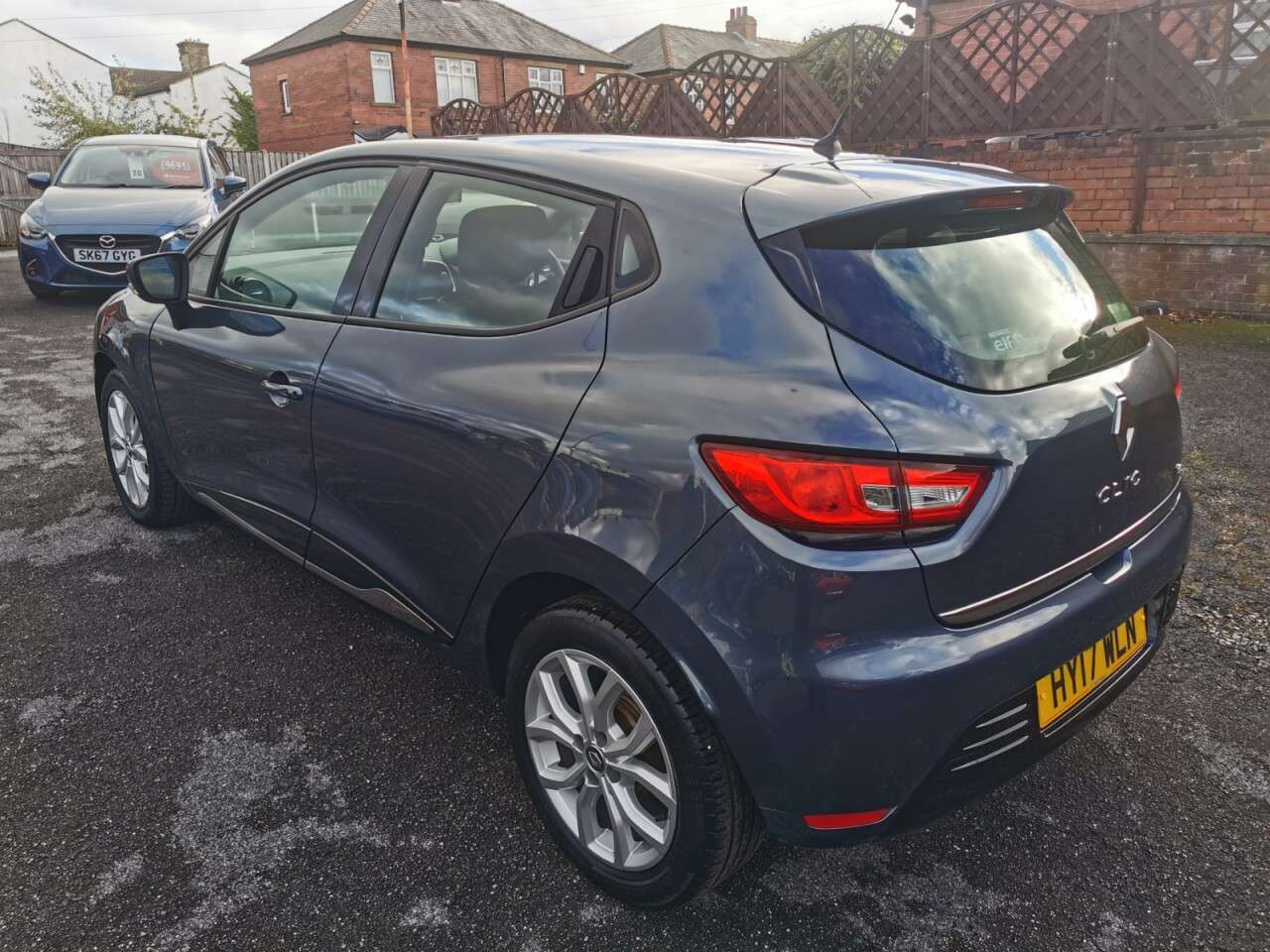 2017 RENAULT CLIO 2017 RENAULT CLIO
