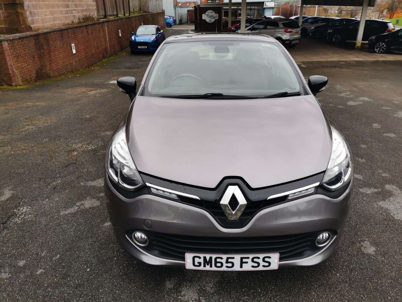 2015 RENAULT CLIO 2015 RENAULT CLIO
