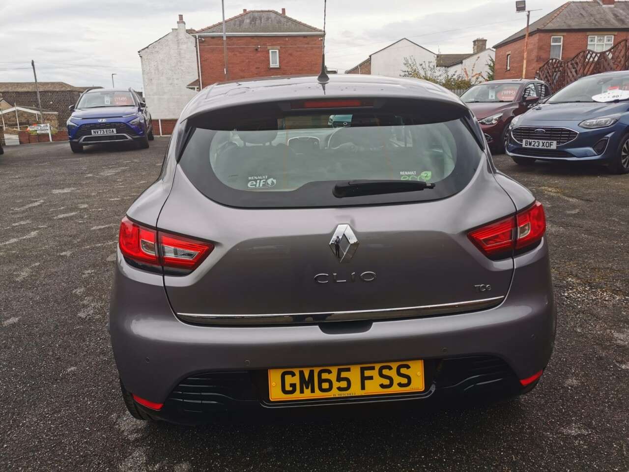2015 RENAULT CLIO 2015 RENAULT CLIO
