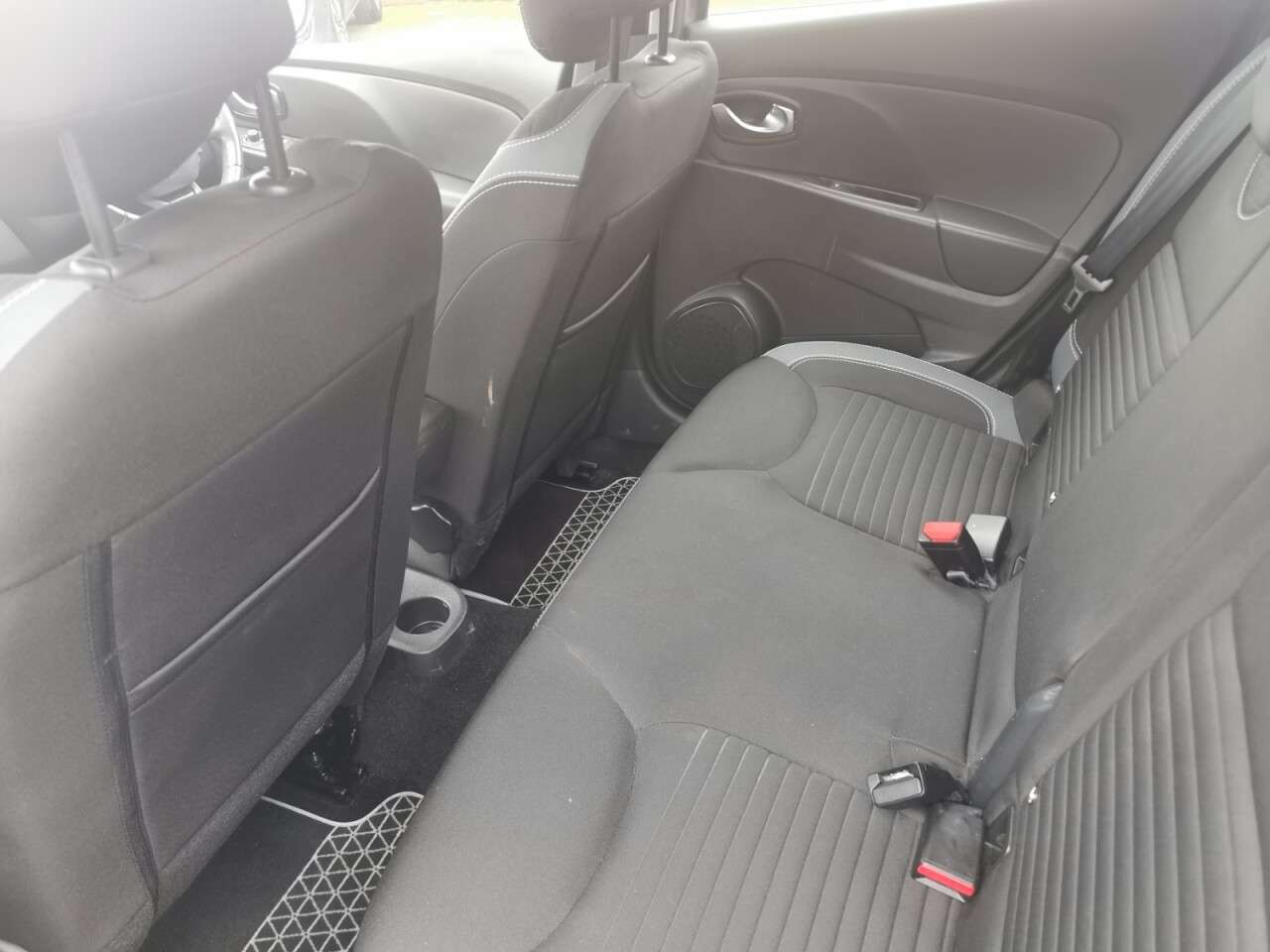 2015 RENAULT CLIO 2015 RENAULT CLIO