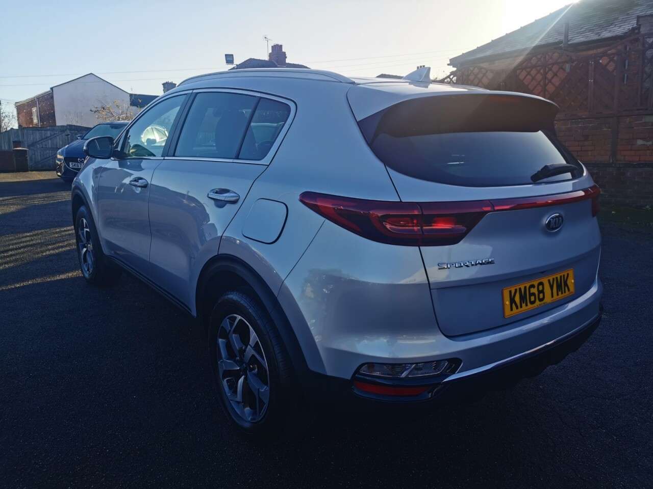A 2018 KIA SPORTAGE 1.6 GDi 2 SUV 5dr Petrol Manual Euro 6 (s/s) (130 bhp) A 2018 KIA SPORTAGE 1.6 GDi 2 SUV 5dr Petrol Manual Euro 6 (s/s) (130 bhp)
