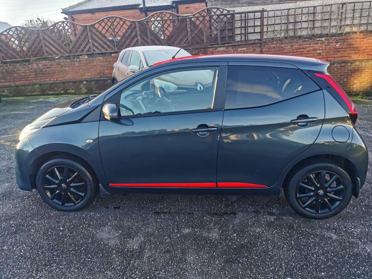 2018 TOYOTA AYGO 2018 TOYOTA AYGO