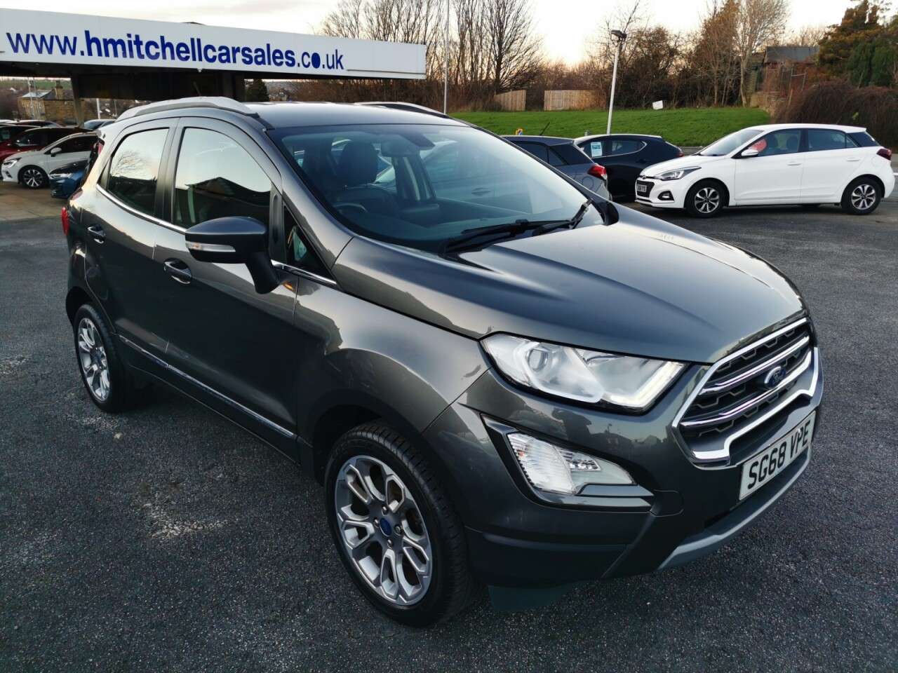 A 2018 FORD ECOSPORT 1.0T EcoBoost Titanium SUV 5dr Petrol Auto Euro 6 (s/s) (125 ps) A 2018 FORD ECOSPORT 1.0T EcoBoost Titanium SUV 5dr Petrol Auto Euro 6 (s/s) (125 ps)