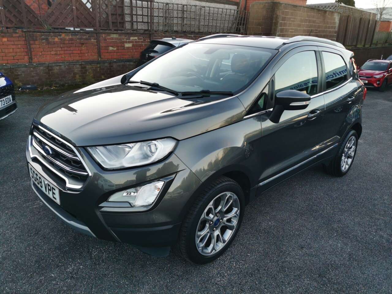 A 2018 FORD ECOSPORT 1.0T EcoBoost Titanium SUV 5dr Petrol Auto Euro 6 (s/s) (125 ps) A 2018 FORD ECOSPORT 1.0T EcoBoost Titanium SUV 5dr Petrol Auto Euro 6 (s/s) (125 ps)