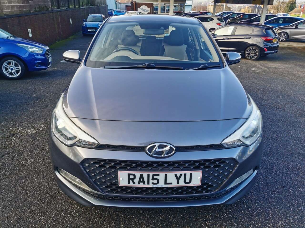 A 2015 HYUNDAI I20 1.4 SE Hatchback 5dr Petrol Manual Euro 6 (100 ps) A 2015 HYUNDAI I20 1.4 SE Hatchback 5dr Petrol Manual Euro 6 (100 ps)
