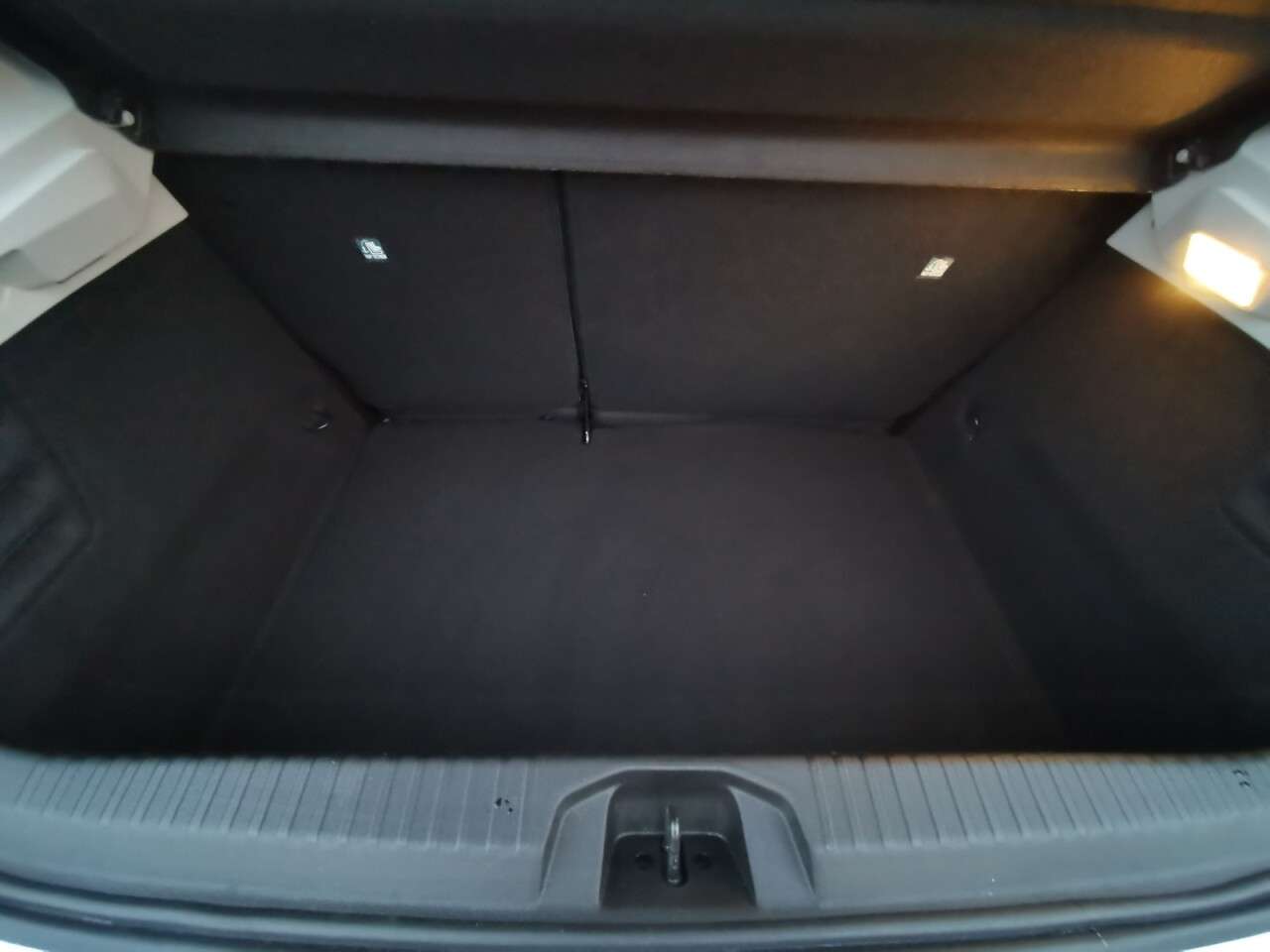 2020 RENAULT CLIO 2020 RENAULT CLIO