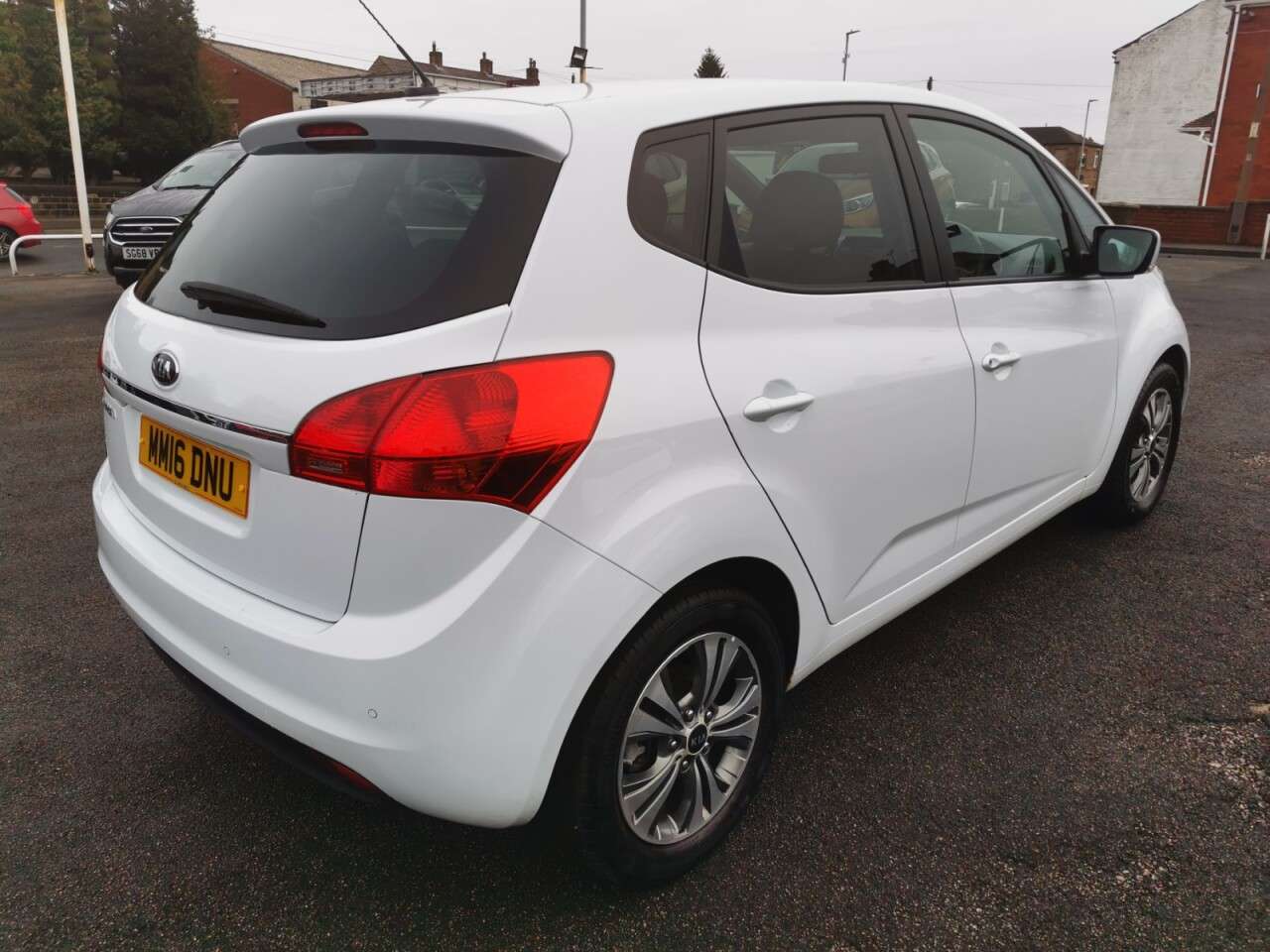 2016 KIA VENGA 2016 KIA VENGA