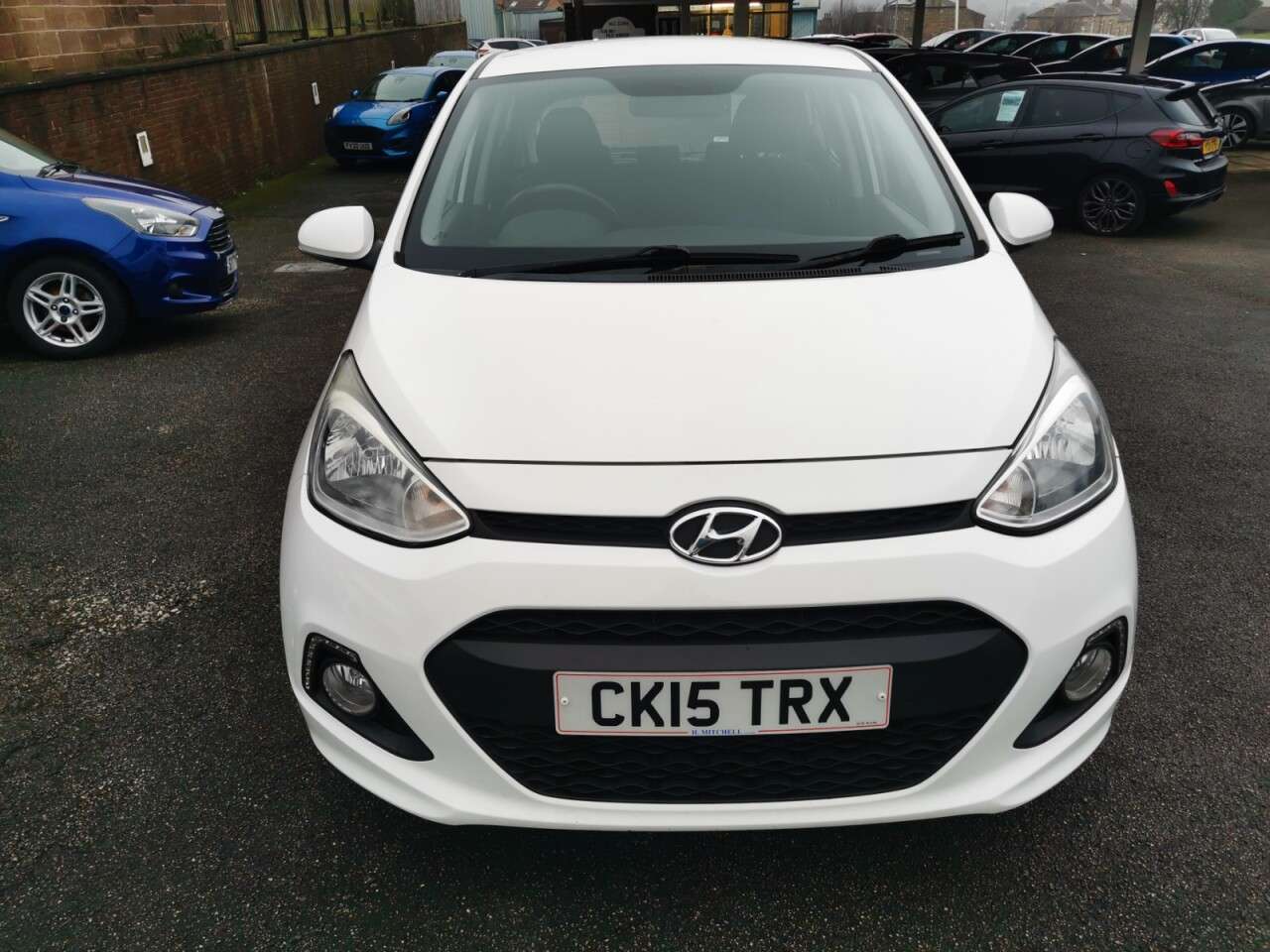 A 2015 HYUNDAI I10 1.2 Premium Hatchback 5dr Petrol Manual Euro 5 (87 ps) A 2015 HYUNDAI I10 1.2 Premium Hatchback 5dr Petrol Manual Euro 5 (87 ps)