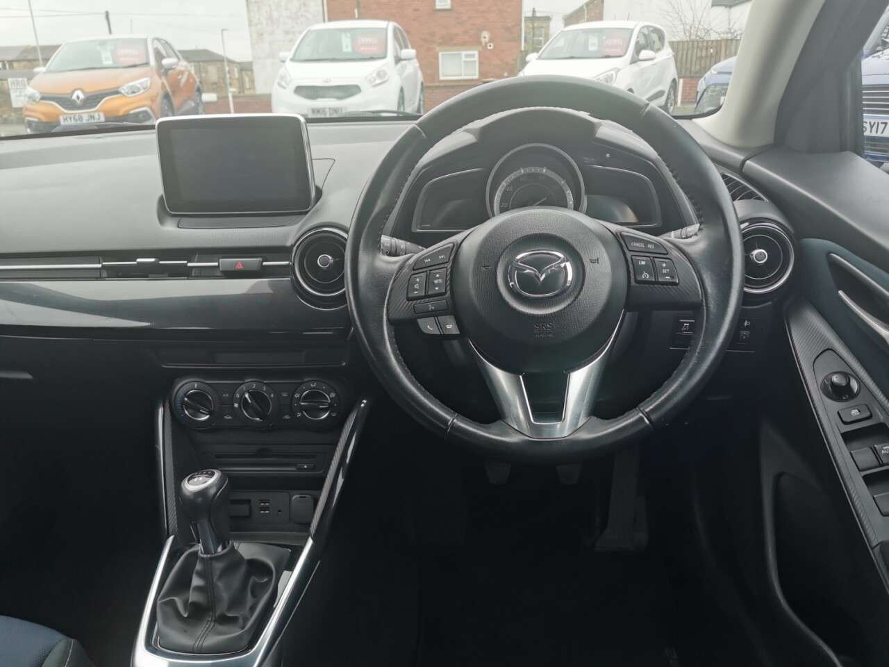 2017 MAZDA MAZDA2 2017 MAZDA MAZDA2