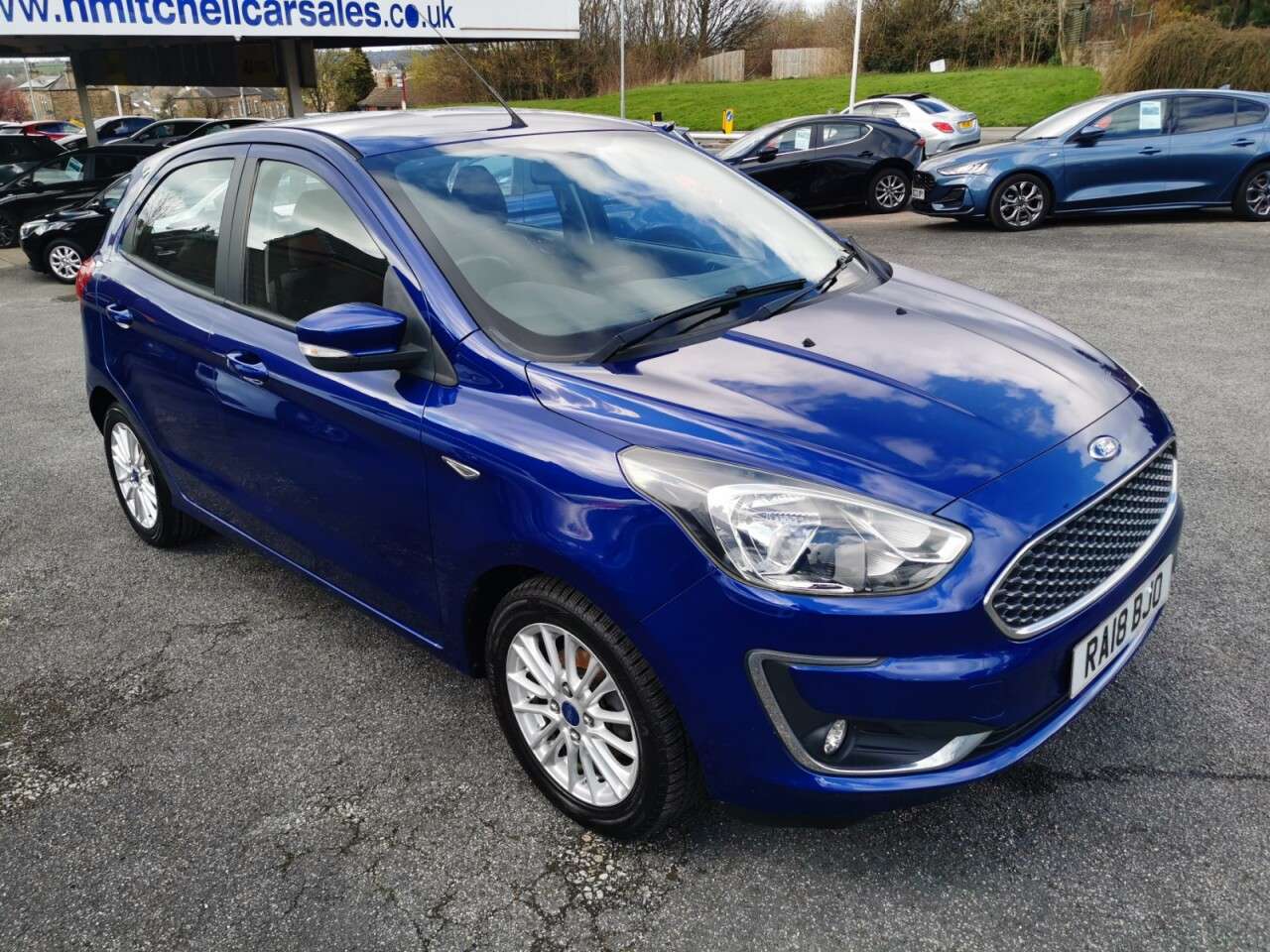 A 2018 FORD KA+ 1.2 Ti-VCT Zetec Hatchback 5dr Petrol Manual Euro 6 (s/s) (85 ps) A 2018 FORD KA+ 1.2 Ti-VCT Zetec Hatchback 5dr Petrol Manual Euro 6 (s/s) (85 ps)