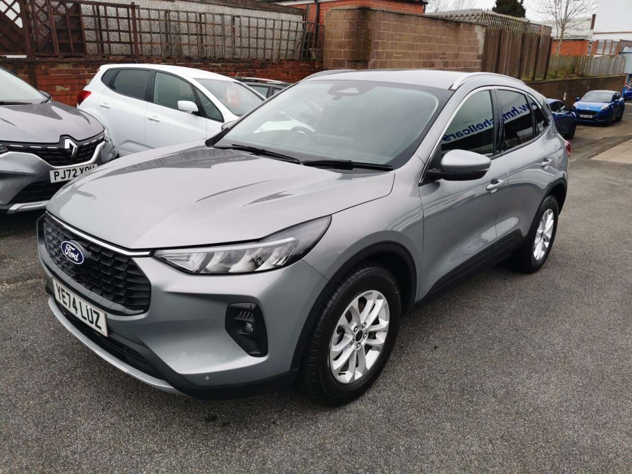 A 2024 FORD KUGA 1.5T EcoBoost Titanium SUV 5dr Petrol Manual Euro 6 (s/s) (150 ps) A 2024 FORD KUGA 1.5T EcoBoost Titanium SUV 5dr Petrol Manual Euro 6 (s/s) (150 ps)