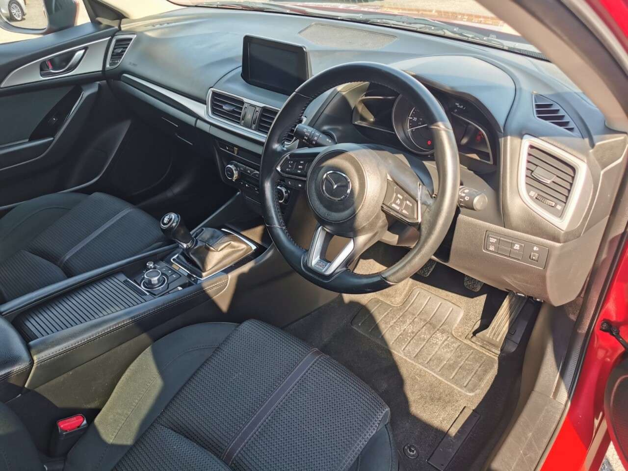 2017 MAZDA MAZDA3 2017 MAZDA MAZDA3