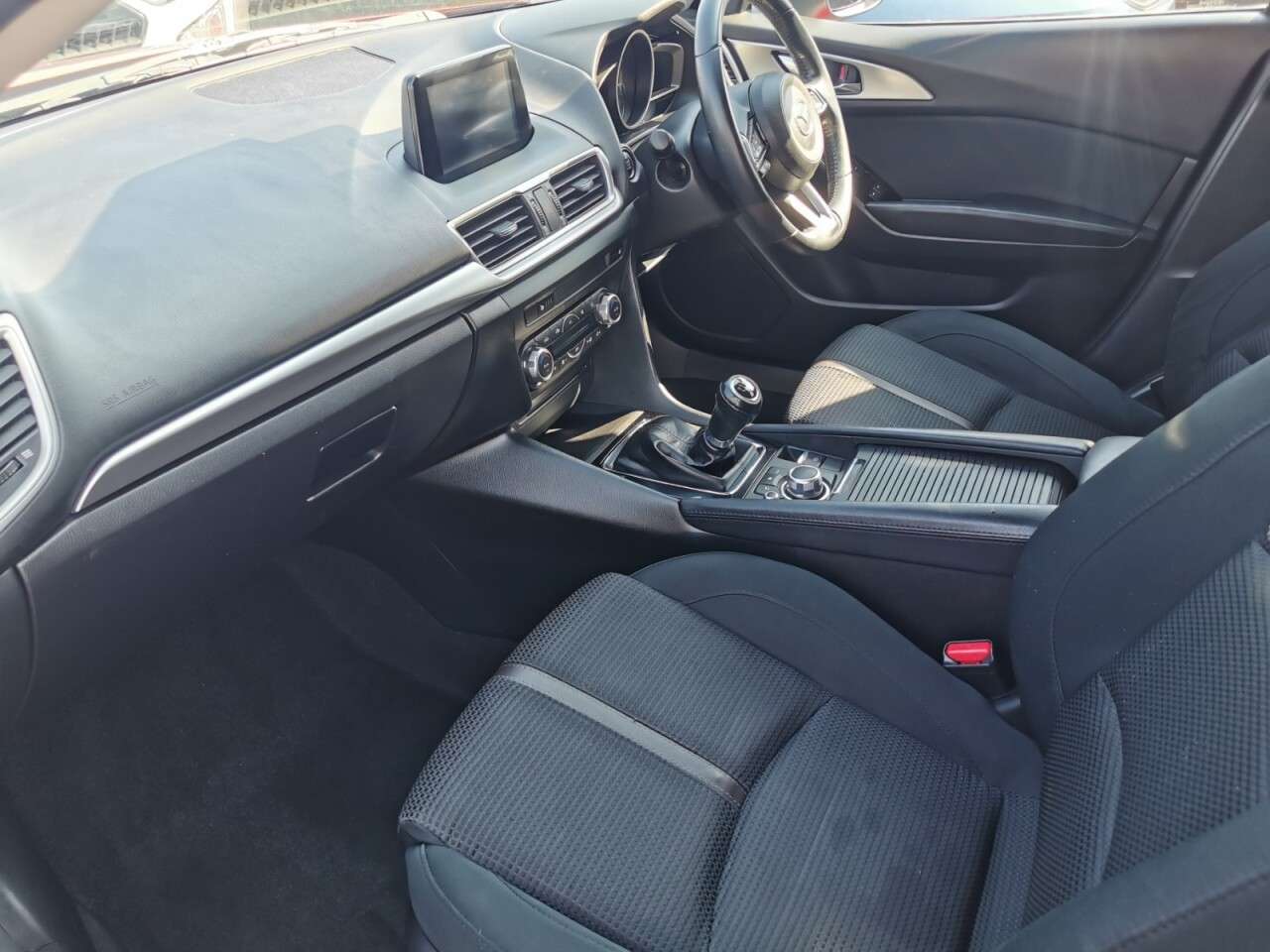2017 MAZDA MAZDA3 2017 MAZDA MAZDA3