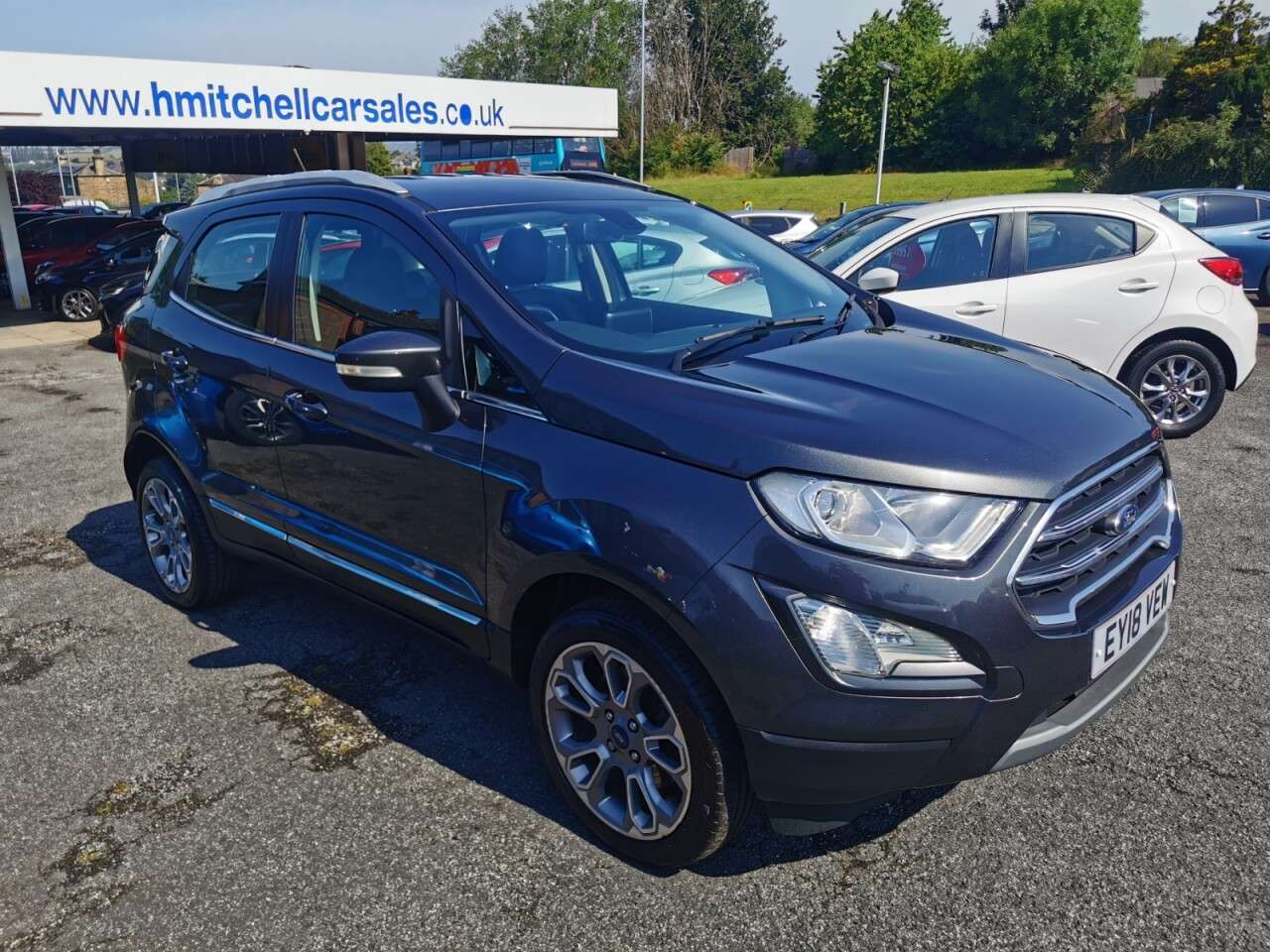 A 2018 FORD ECOSPORT 1.0T EcoBoost Titanium SUV 5dr Petrol Manual Euro 6 (s/s) (125 ps) A 2018 FORD ECOSPORT 1.0T EcoBoost Titanium SUV 5dr Petrol Manual Euro 6 (s/s) (125 ps)
