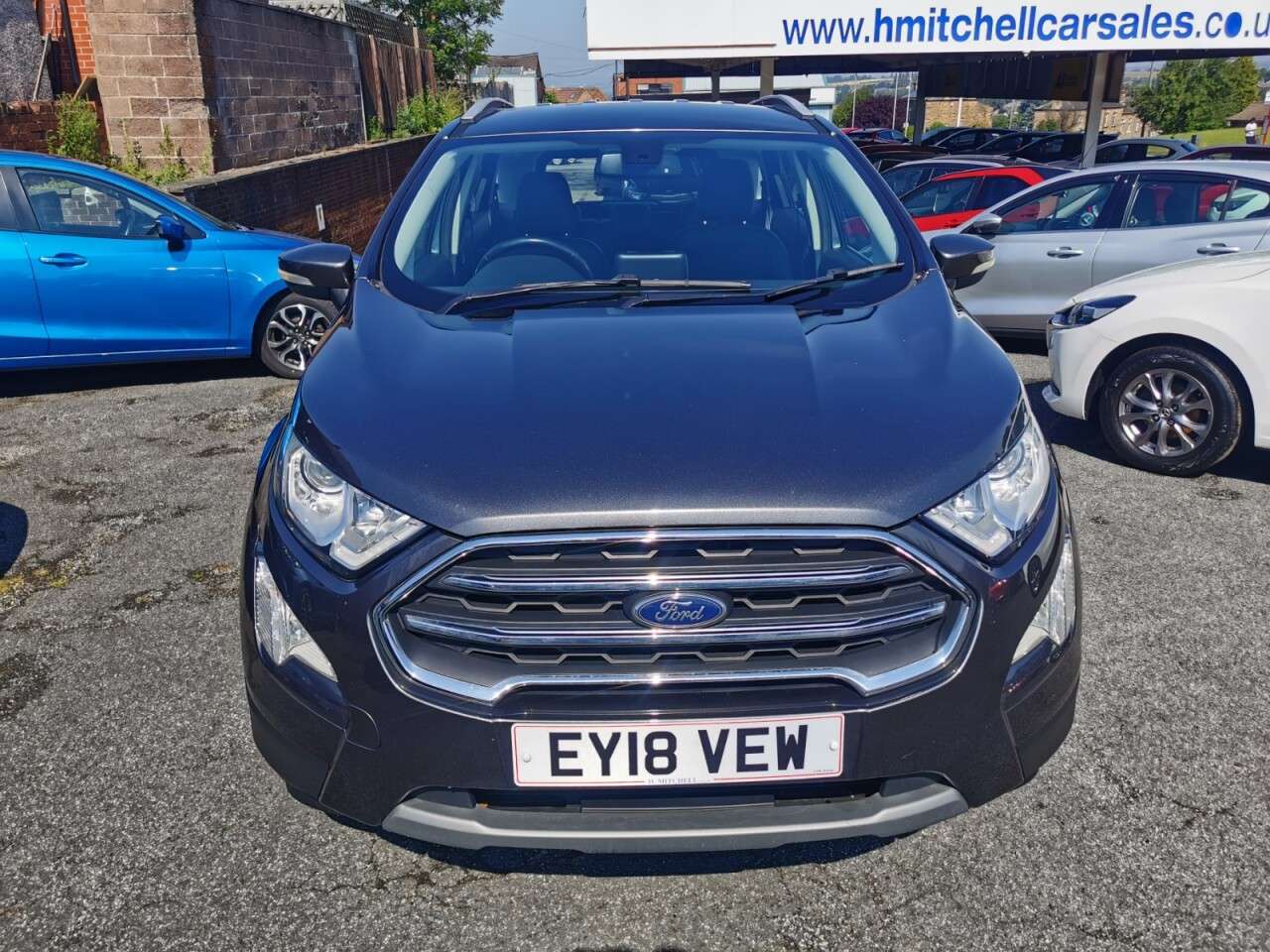 A 2018 FORD ECOSPORT 1.0T EcoBoost Titanium SUV 5dr Petrol Manual Euro 6 (s/s) (125 ps) A 2018 FORD ECOSPORT 1.0T EcoBoost Titanium SUV 5dr Petrol Manual Euro 6 (s/s) (125 ps)