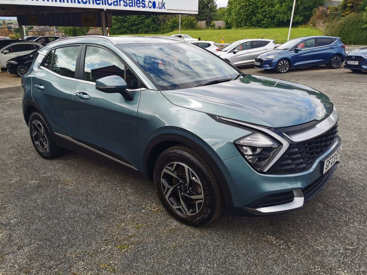 A 2023 KIA SPORTAGE 1.6 T-GDi 2 SUV 5dr Petrol Manual Euro 6 (s/s) (148 bhp) A 2023 KIA SPORTAGE 1.6 T-GDi 2 SUV 5dr Petrol Manual Euro 6 (s/s) (148 bhp)