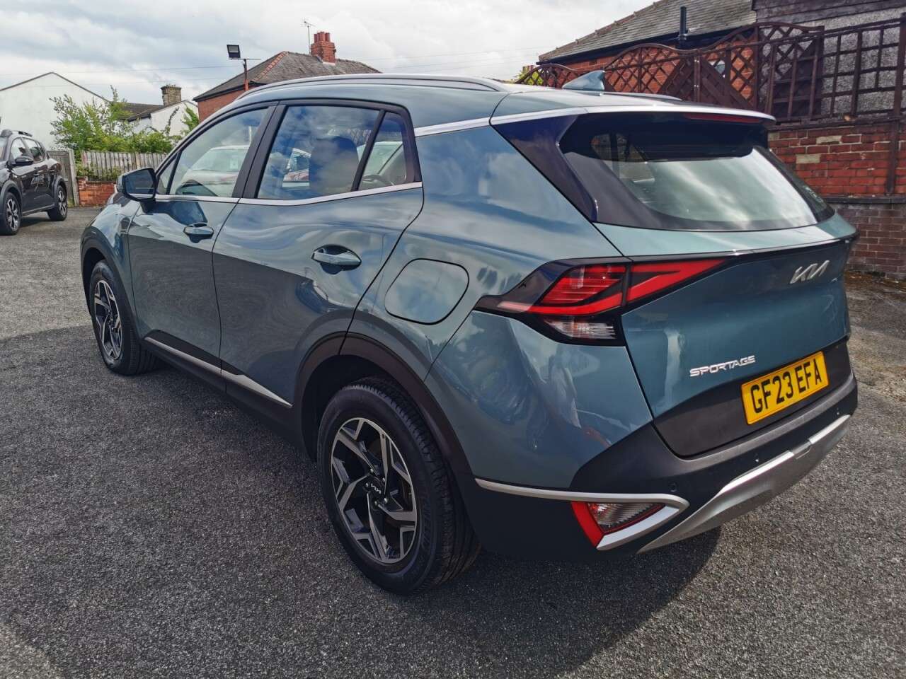 A 2023 KIA SPORTAGE 1.6 T-GDi 2 SUV 5dr Petrol Manual Euro 6 (s/s) (148 bhp) A 2023 KIA SPORTAGE 1.6 T-GDi 2 SUV 5dr Petrol Manual Euro 6 (s/s) (148 bhp)