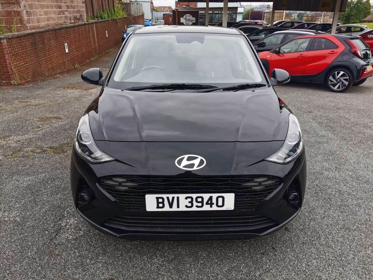 A 2025 HYUNDAI I10 1.2 Premium Hatchback 5dr Petrol Auto Euro 6 (s/s) (79 ps) A 2025 HYUNDAI I10 1.2 Premium Hatchback 5dr Petrol Auto Euro 6 (s/s) (79 ps)