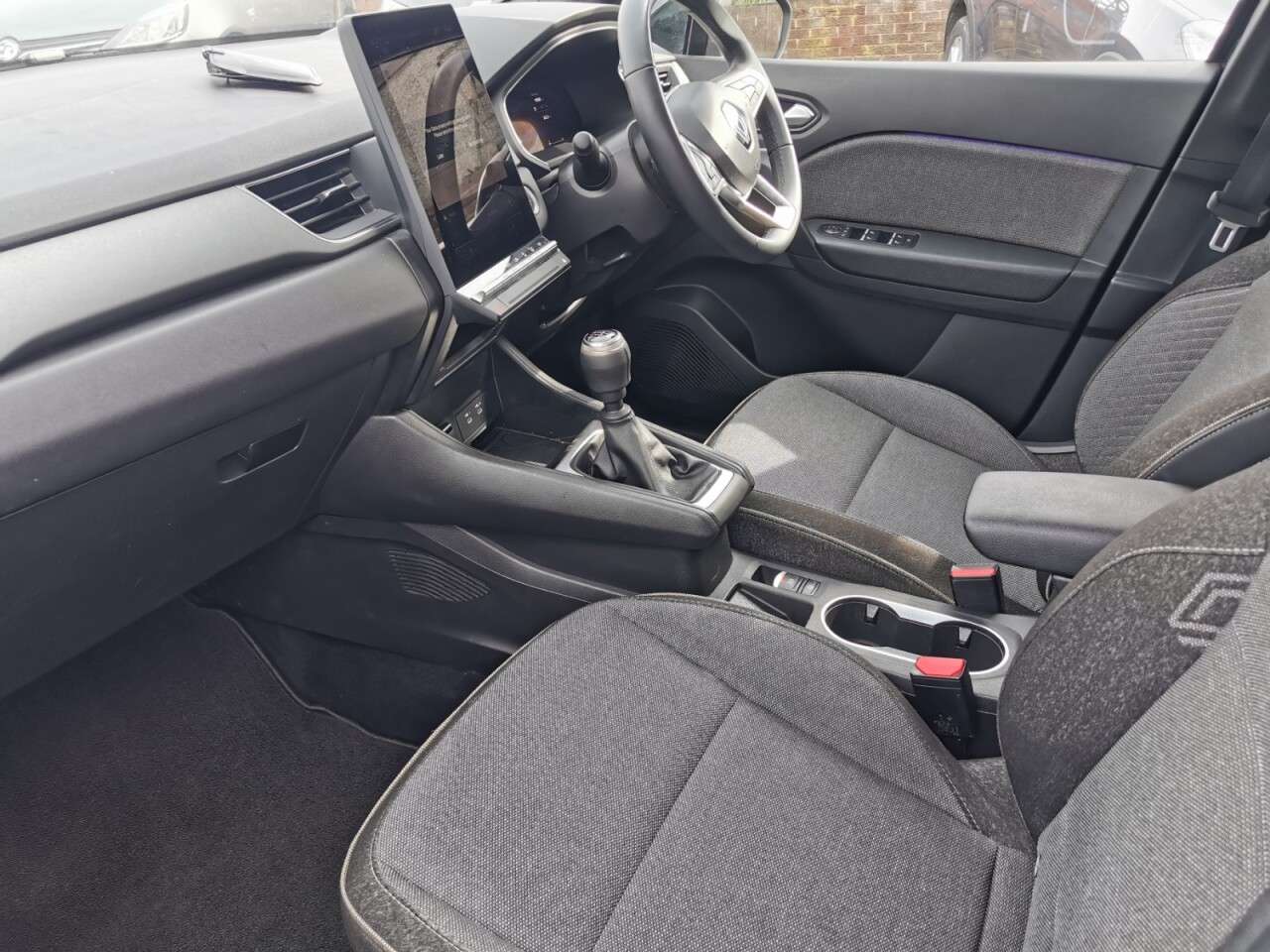 2025 RENAULT CAPTUR 2025 RENAULT CAPTUR