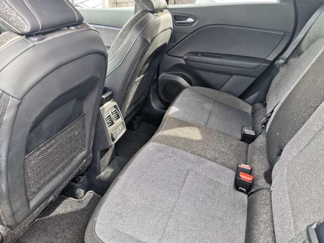 2025 RENAULT CAPTUR 2025 RENAULT CAPTUR