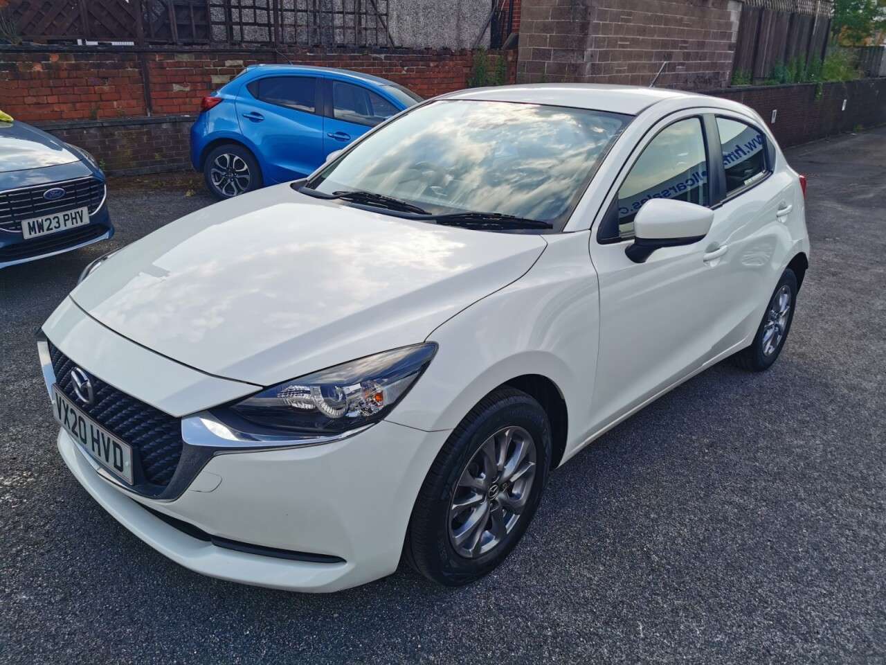 A 2020 MAZDA MAZDA2 1.5 SKYACTIV-G MHEV SE-L Nav Hatchback 5dr Petrol Manual Euro 6 (s/s) (90 p A 2020 MAZDA MAZDA2 1.5 SKYACTIV-G MHEV SE-L Nav Hatchback 5dr Petrol Manual Euro 6 (s/s) (90 p