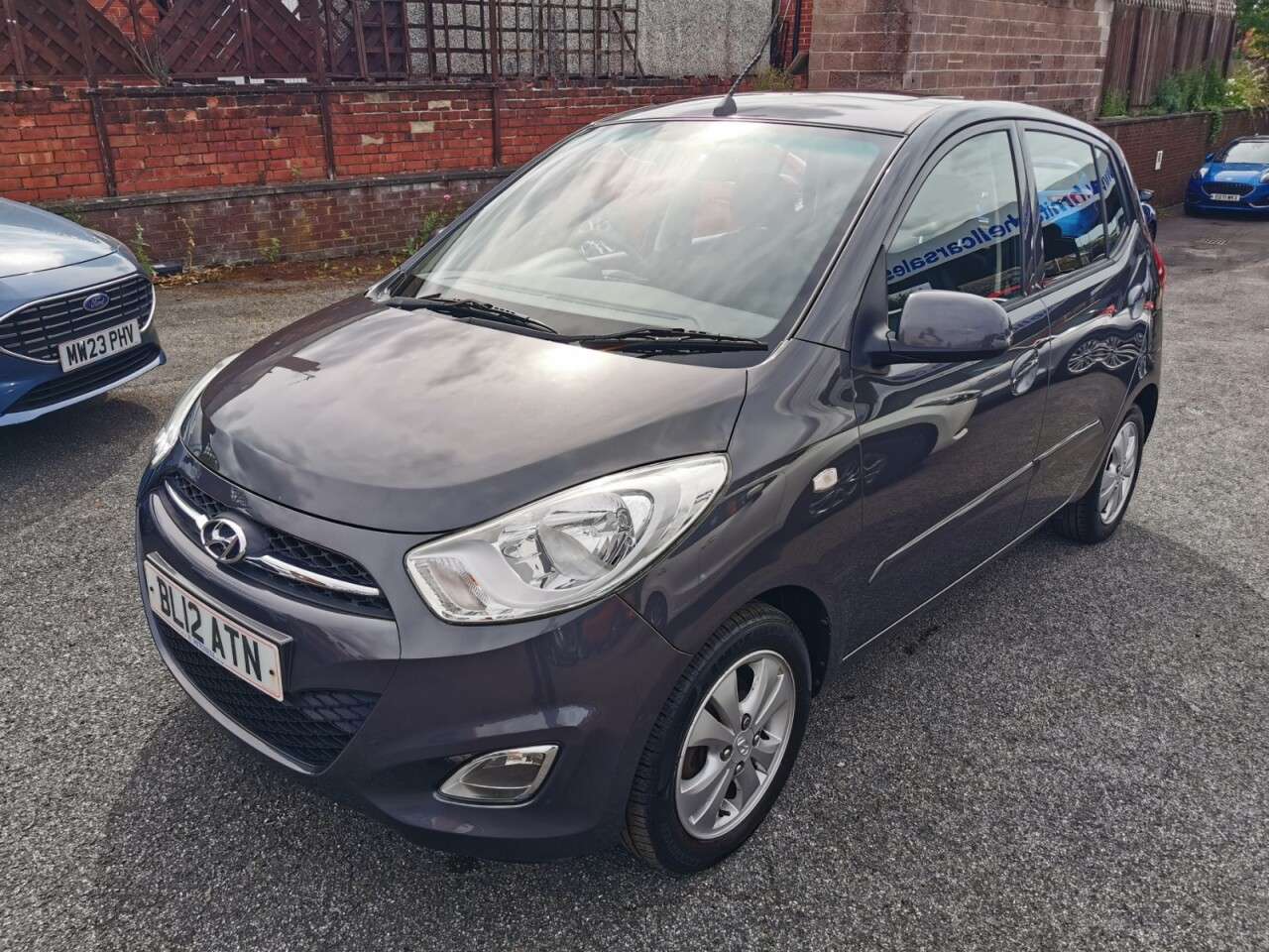 A 2012 HYUNDAI I10 1.2 Style Hatchback 5dr Petrol Manual Euro 5 (85 bhp) A 2012 HYUNDAI I10 1.2 Style Hatchback 5dr Petrol Manual Euro 5 (85 bhp)